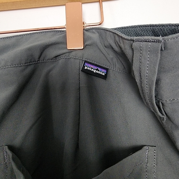 Patagonia long legged pants size 40 - Picture 4 of 8